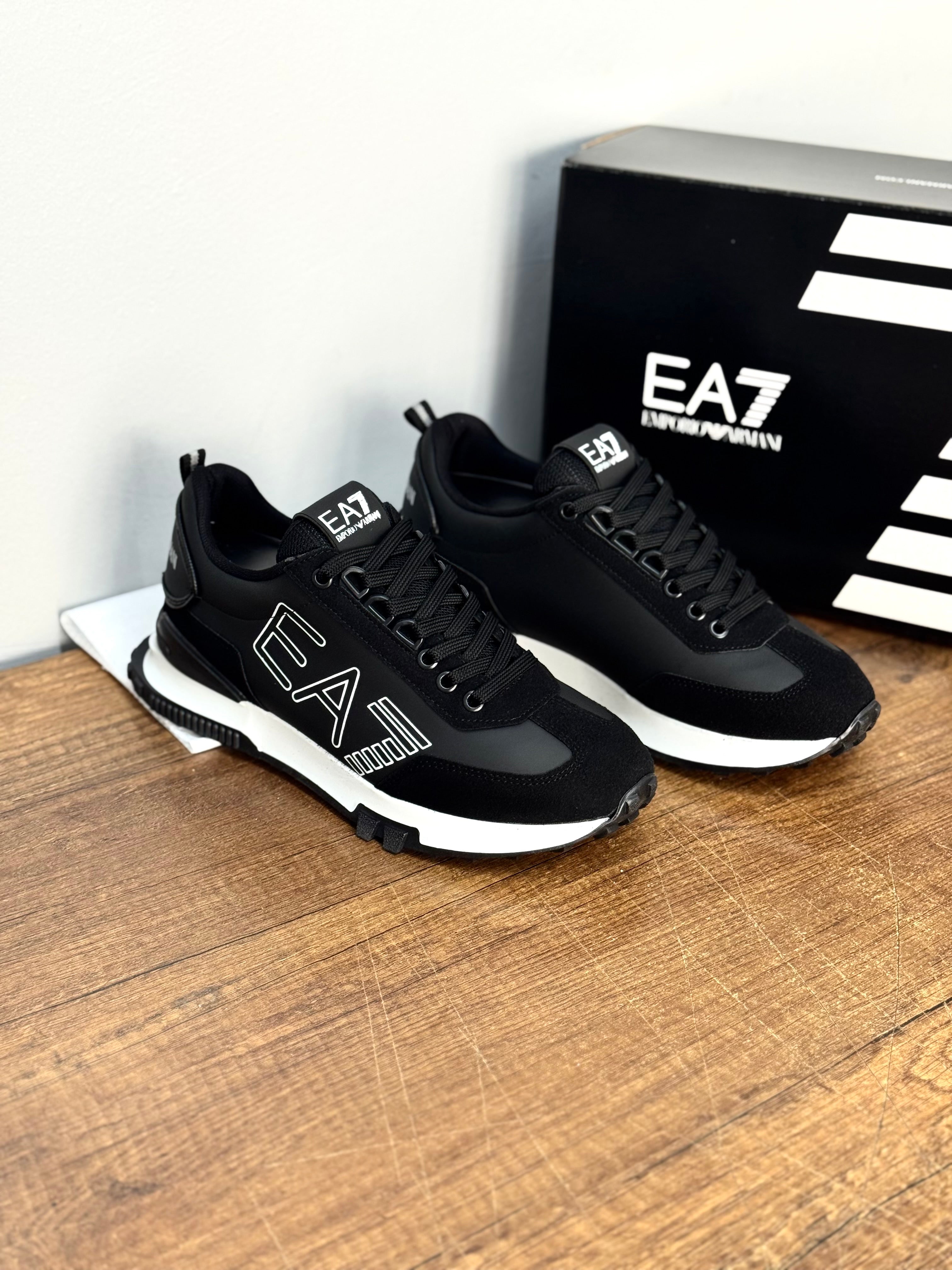 EA7 Emporio Armani Erkek Sneaker – Siyah/Beyaz MÇ
