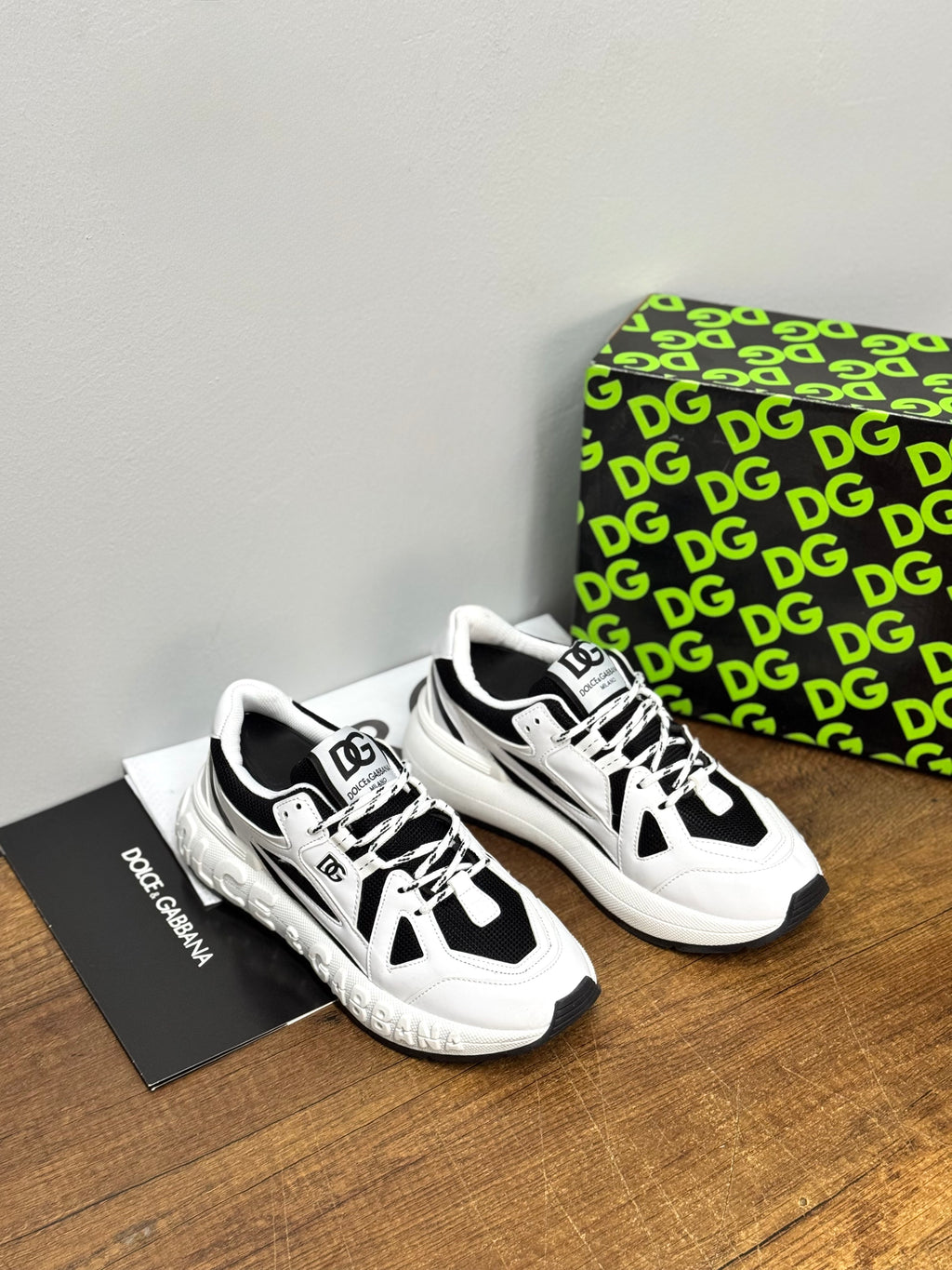 Dolce & Gabbana Erkek Sneaker – Beyaz/Siyah MÇ