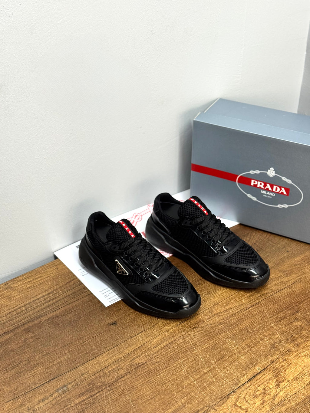 Prada MÇ 002 ayakkabı