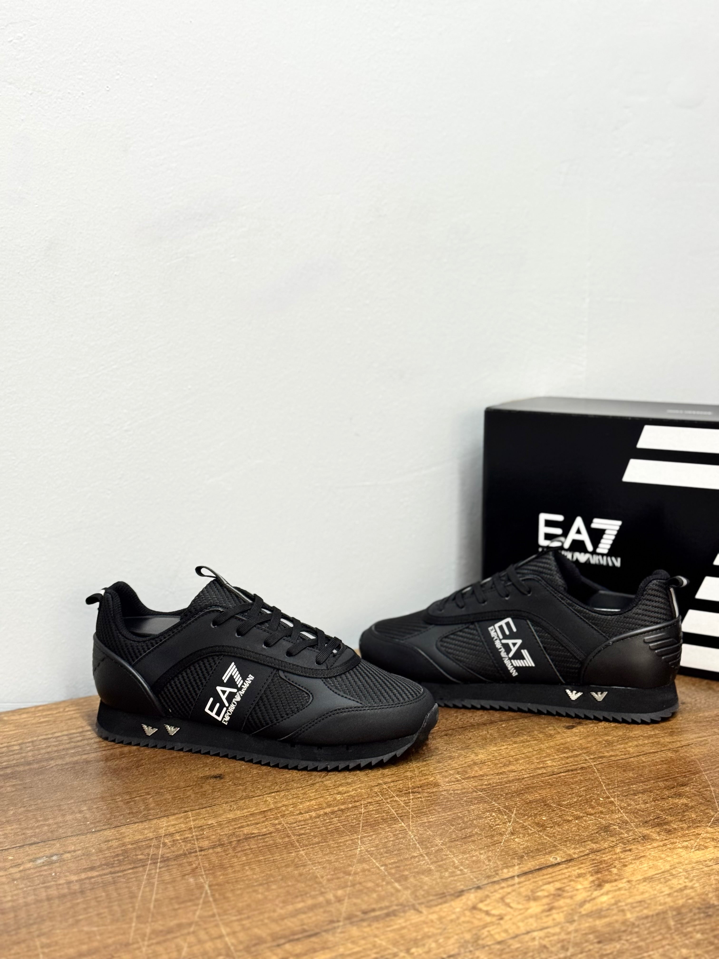 EA7 Erkek Sneaker – Siyah Gümüş Siyah