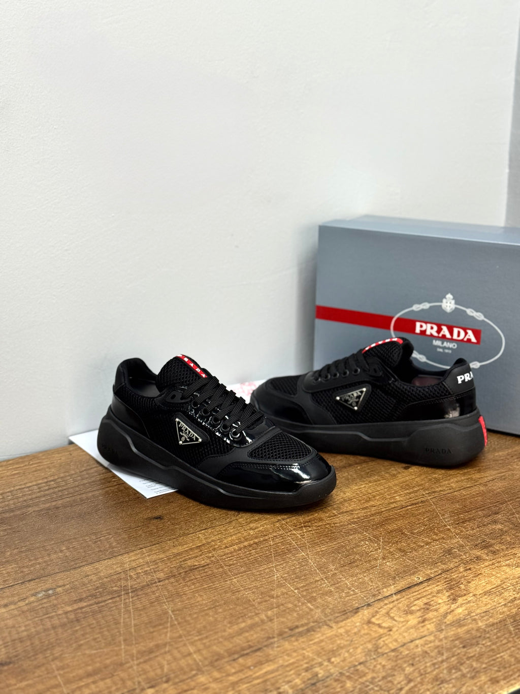 Prada MÇ 002 ayakkabı