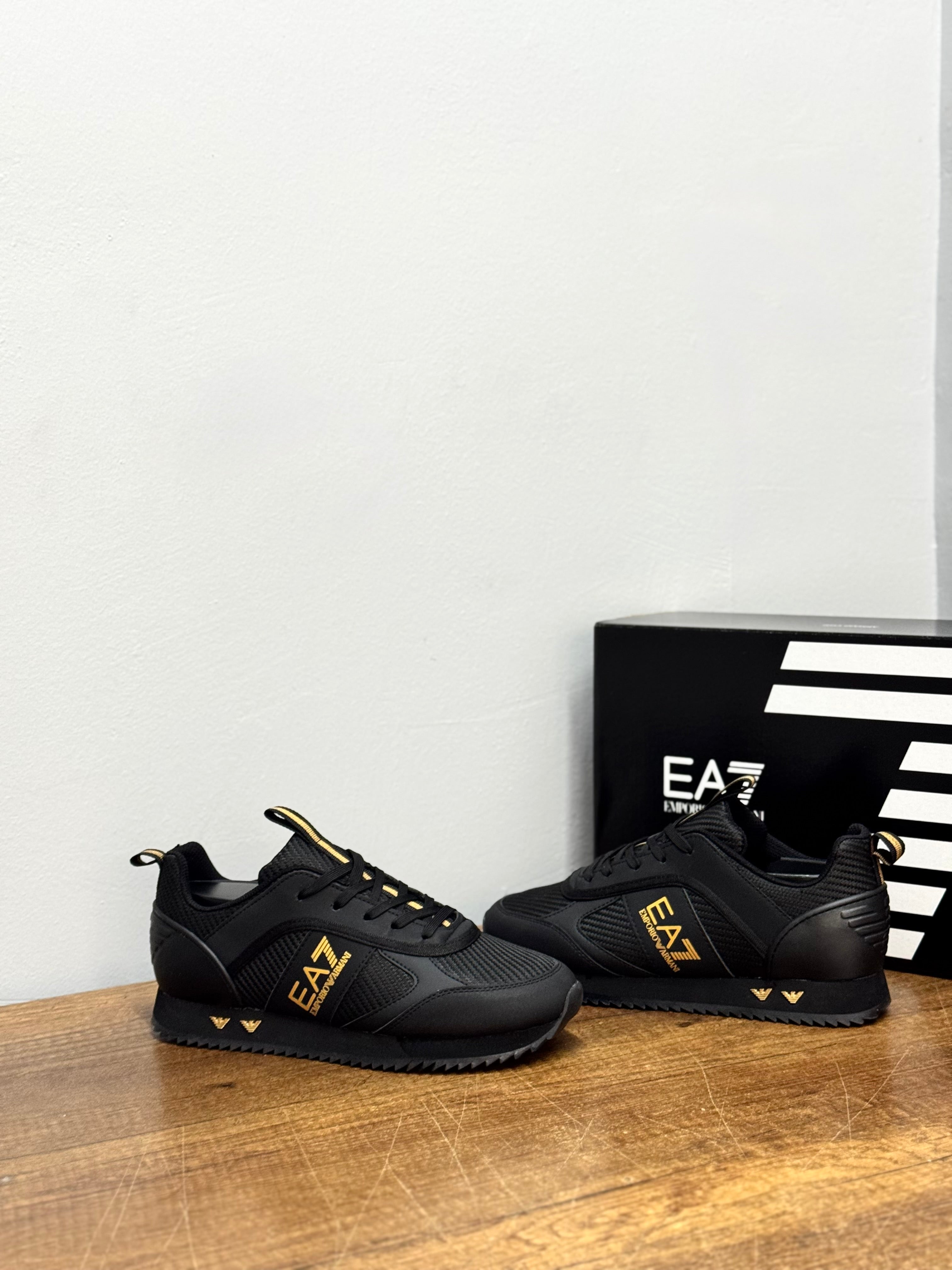 EA7 Erkek Sneaker – Siyah Gold Siyah