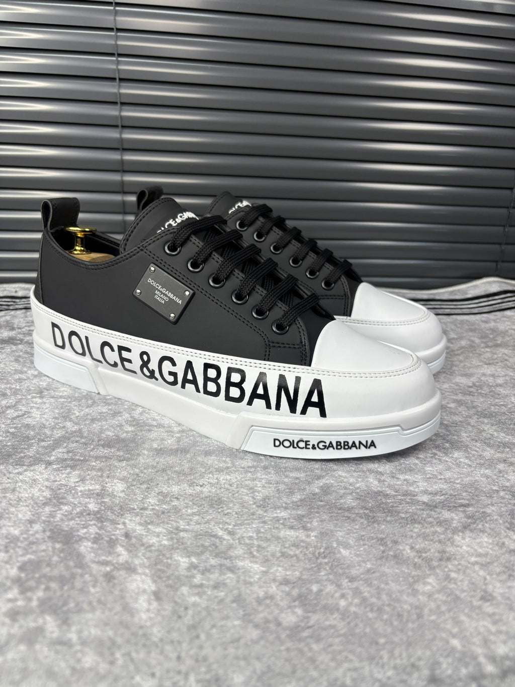 Dolce & Gabbana Erkek Sneaker – Siyah/Beyaz BK 03