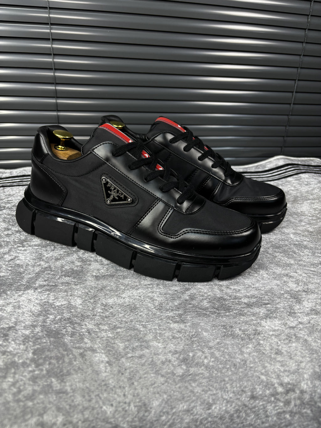 Prada 04 siyah ayakkabı