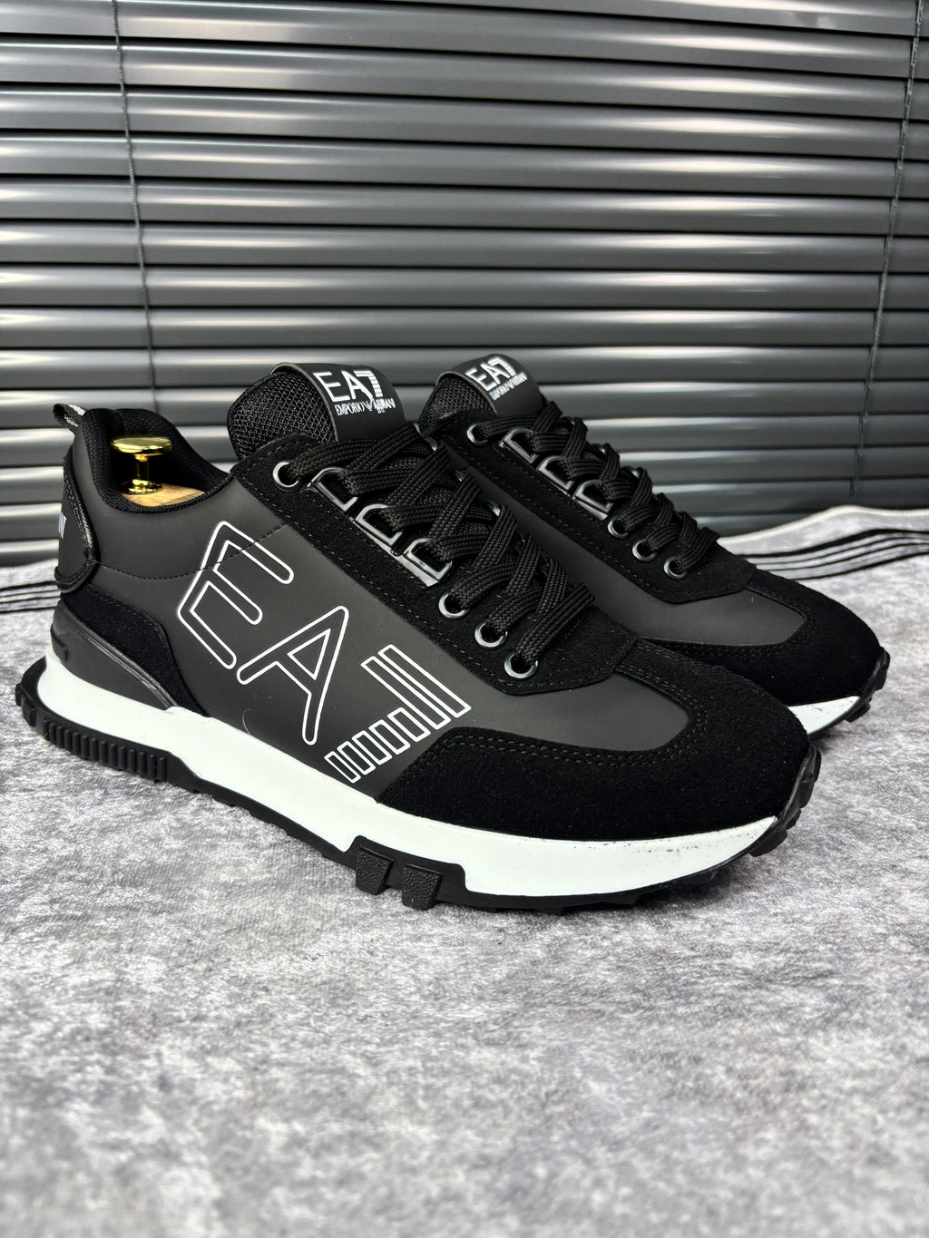 EA7 Emporio Armani Erkek Sneaker – Siyah/Beyaz MÇ